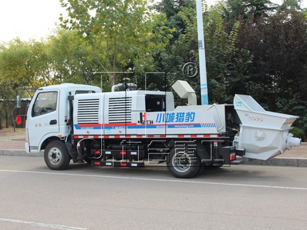 concrete pump truck